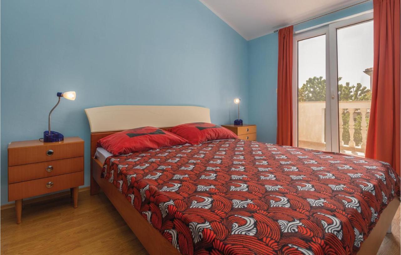 Nice Apartment In Kastel With Kitchen מראה חיצוני תמונה